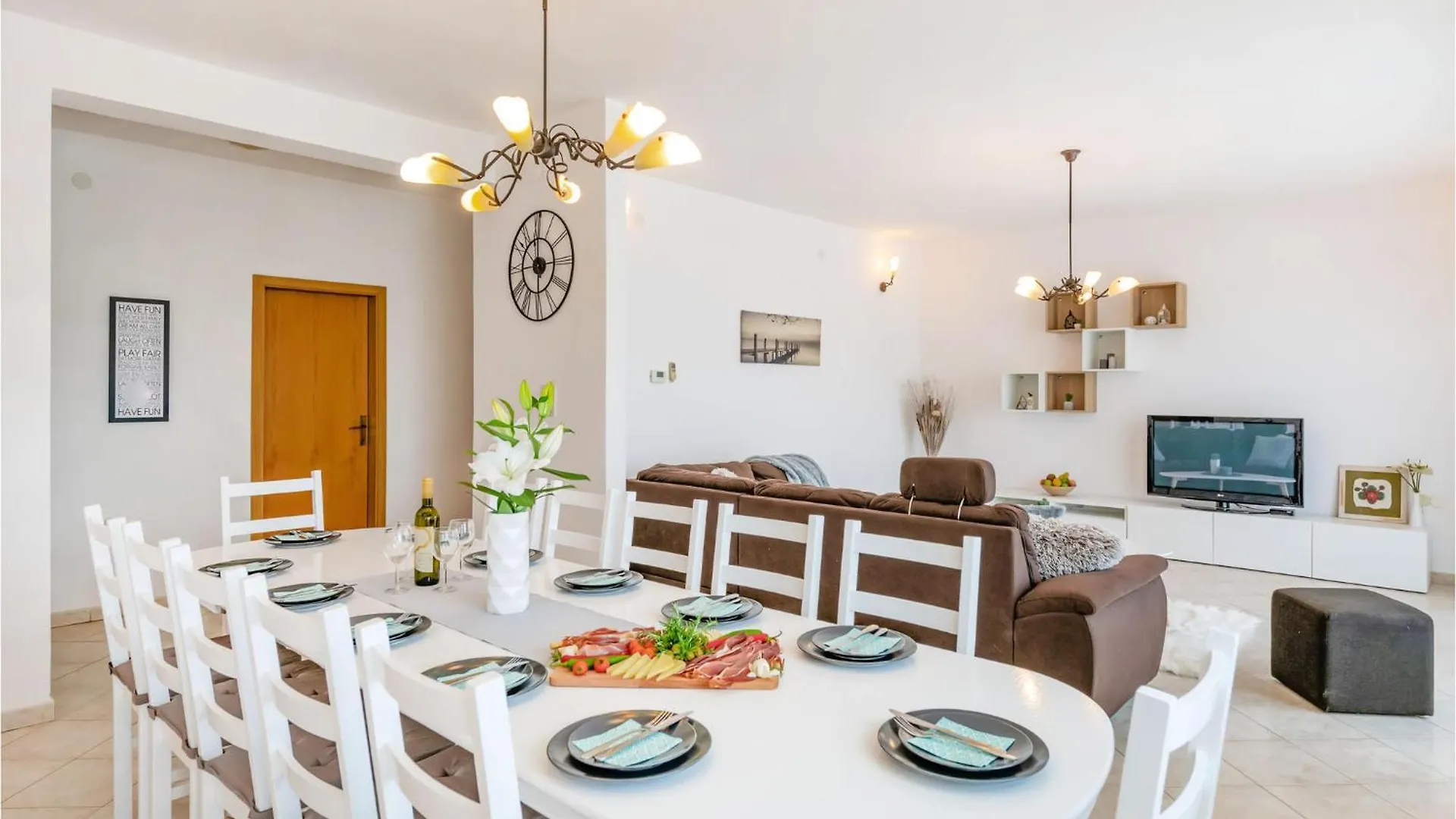 6 Bedroom Lovely Home In Barban Ferienhaus